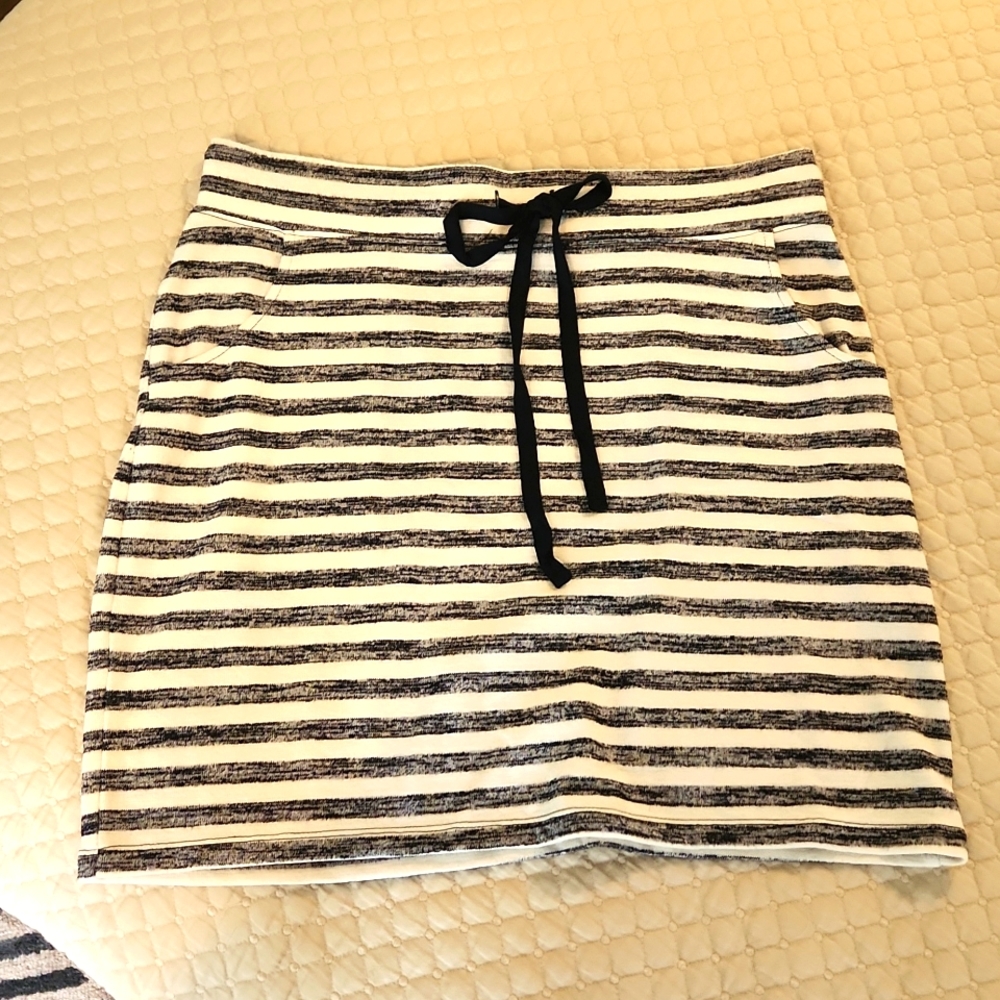 Market & Spruce Striped skirt
